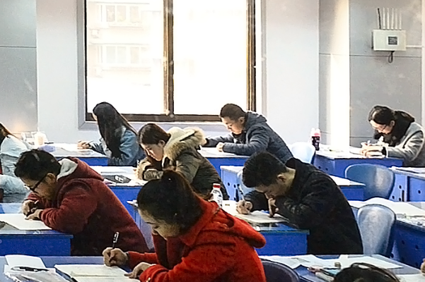 公务员需要考英语么_公务员考英语需要什么条件_公务员考英语需要多少分