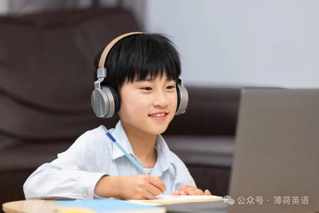 在线外教英语收费标准_外教免费教英语_在线英语外教一对一收费