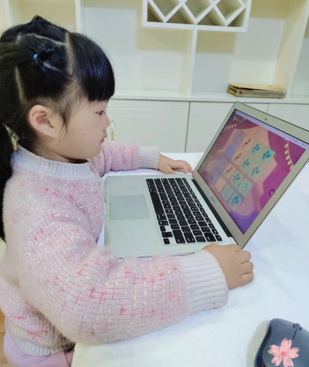 真人在线教英语是真的吗_真人在线英语教学_英语外教真人一对一在线平台推荐