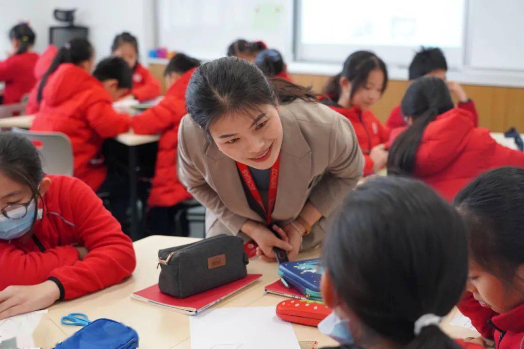 think一对一教学外教_外教教学交流会_外教教学的好处
