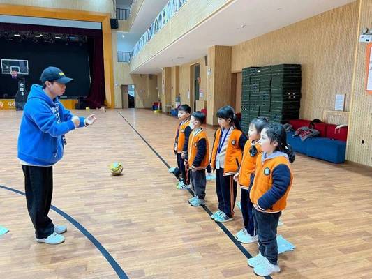 阿卡索外教多少钱一年_阿卡索外教老师都_阿卡索外教助教