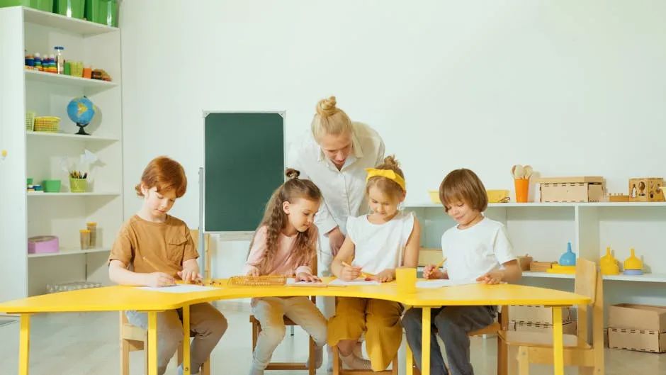 4岁外教一对一学英语_外教英语学校_外教英语学校排名