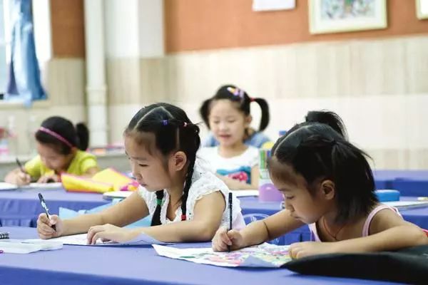 教育学辅导机构_陪学教育机构怎么样_教育与培训机构