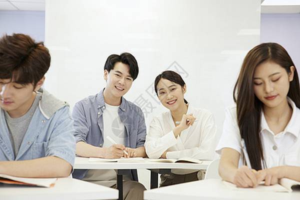 怎样在网络上找外教一对一_网上找外教老师_外教怎么找