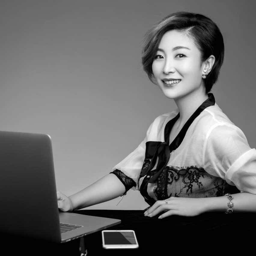 沈阳女外教一对一推荐老师_沈阳外教课哪家好_沈阳外教推荐女老师聘