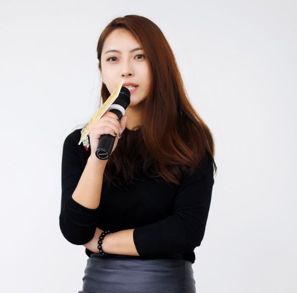沈阳外教课哪家好_沈阳外教推荐女老师聘_沈阳女外教一对一推荐老师