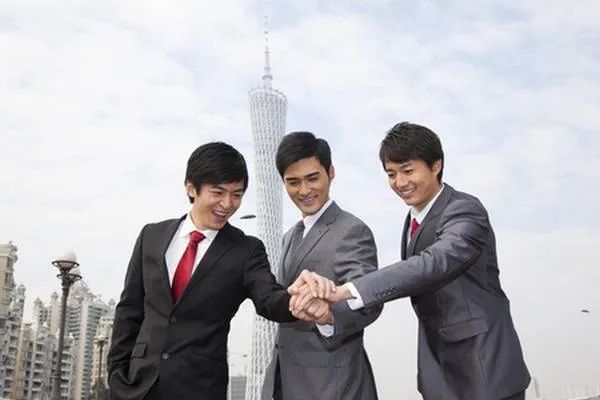 阿卡索英语收费标准_阿卡索英语怎么收费_阿卡索英语收绘本费