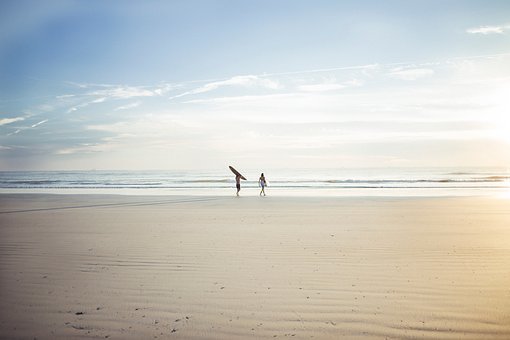 青少年外教英语一对一网课_家长如何选择英语培训机构_英语外教一对一效果