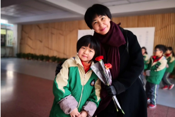 教师三八妇女节快乐祝福_三八妇女节英语老师祝福语_对外教老师祝福的话