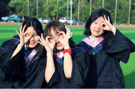 天津国际学校学费_天津国际学校生一览表_西青外教英语一对一老师是谁