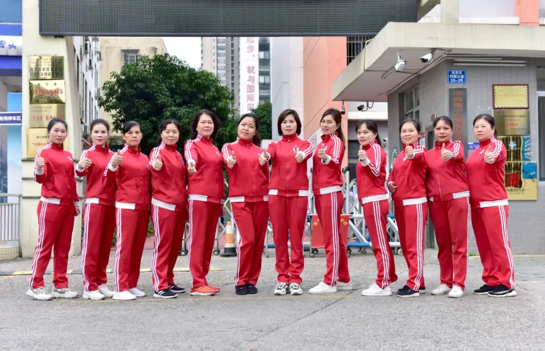 南宁东师实验学校附属**园报名方式_南宁外教多少钱_南宁东师实验学校附属**园入园材料
