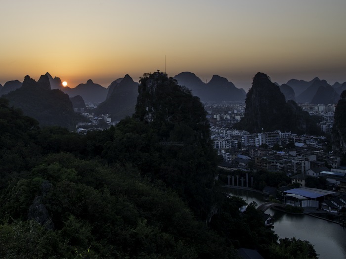 桂林旅游攻略_桂林旅游指南_桂林外教培训